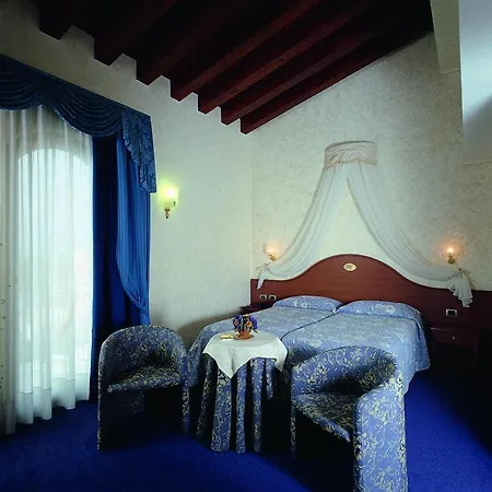 Catullo باردولينو