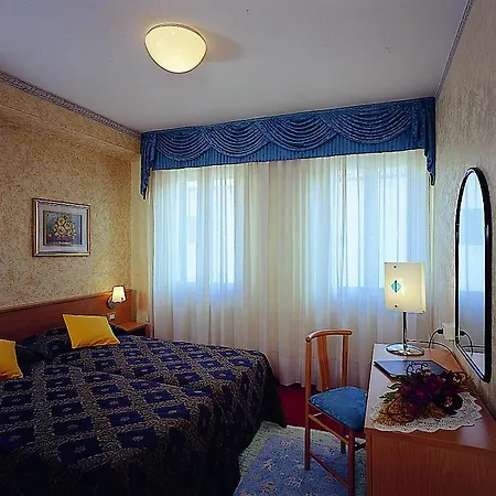 Catullo 3*