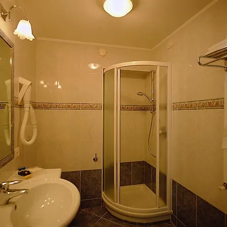 Catullo 3* Bardolino
