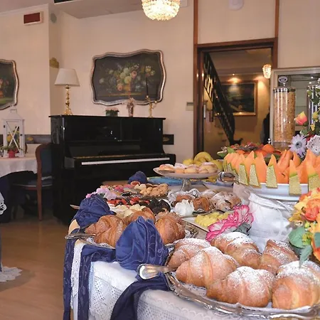 Catullo Hotel 3*